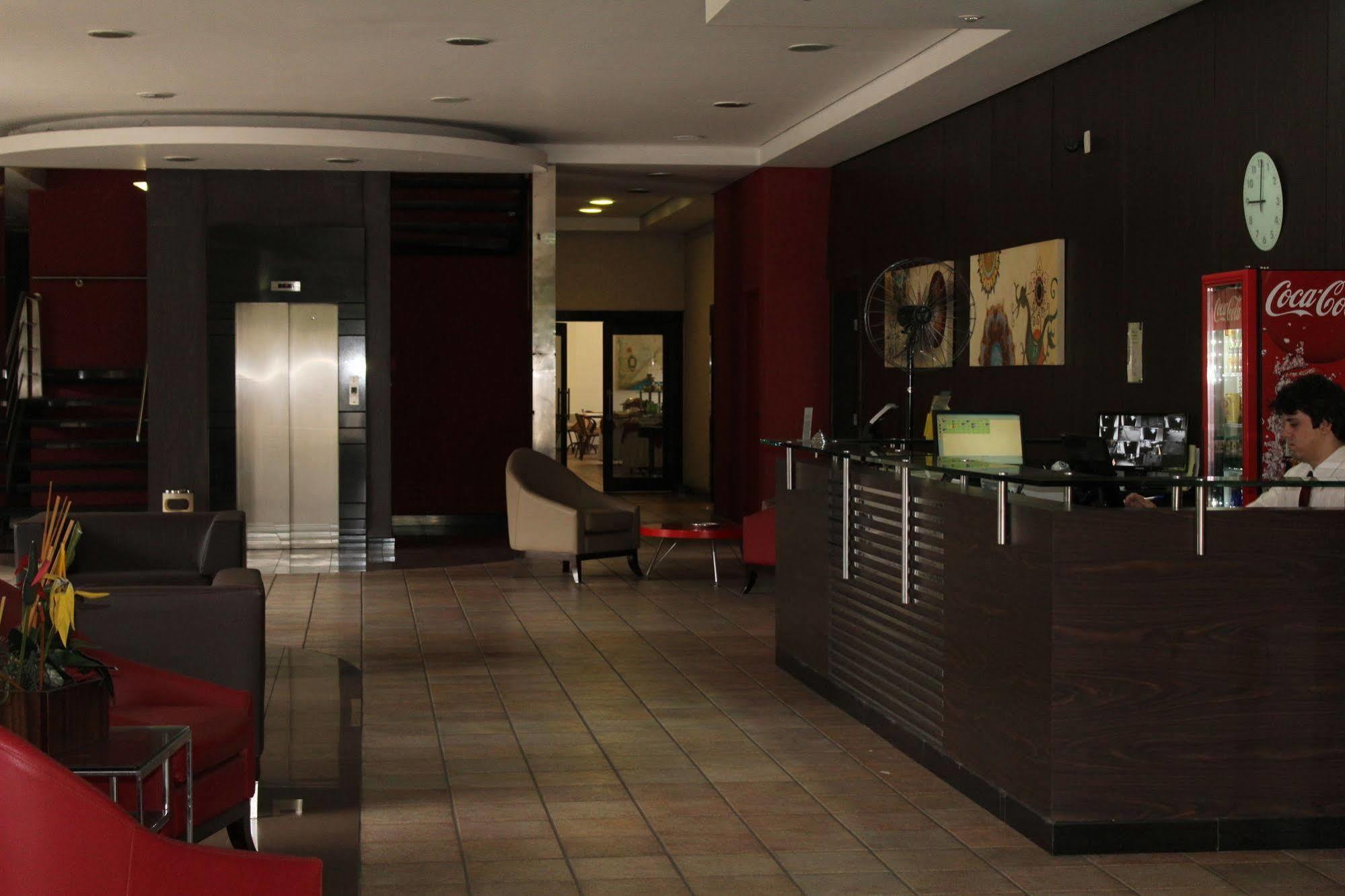 Hotel Dom Henrique Timóteo Zewnętrze zdjęcie